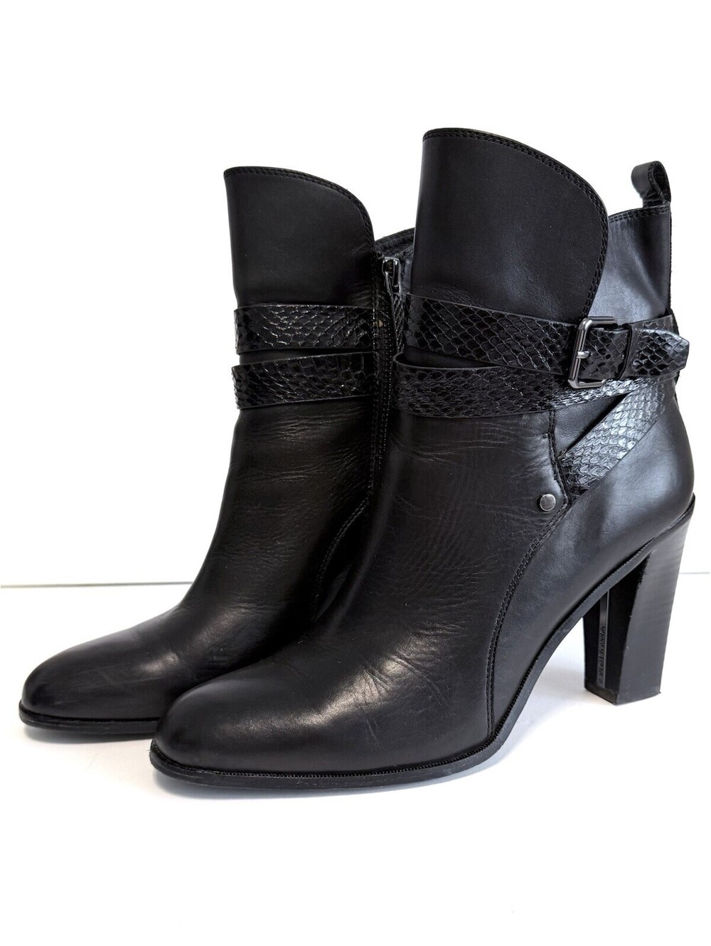 Donald J Pliner Women’s 9.5M Black Leather Ankle Boots Block Heel Buckle